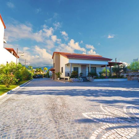 Villa Dei Cesari Bed & Breakfast Santa Maria La Carità Esterno foto
